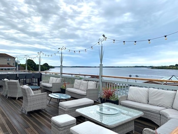 Ferrycarrig Hotel,Bunclody>>Barntown,4 star