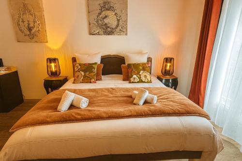 logis hotel blue garden