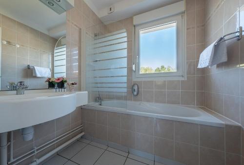 logis hotel blue garden