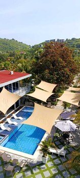kosta brava hotel y restobar