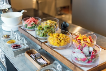 the gate hotel osaka by hulic
