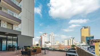 intercity hotel and serviced apartment phnom penh downtown