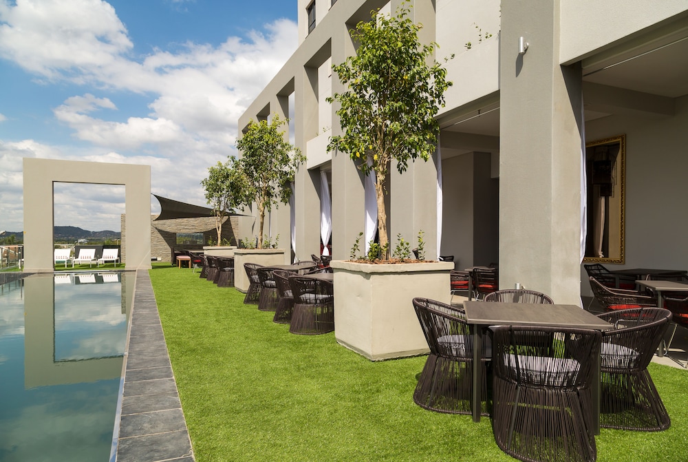 protea hotel fire and ice by marriott pretoria menlyn