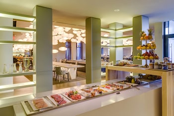 Protea Hotel Fire & Ice By Marriott Pretoria Menlyn,Pretoria>>Gauteng,4 star