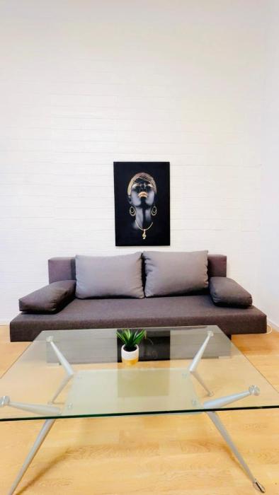 lovely 2br for 5 peaceful central stay