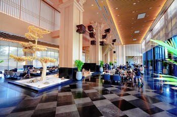 Lynntimes Thanh Thuy Wellness Hotel & Resort,,4 star