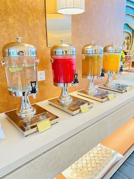 lynntimes thanh thuy wellness hotel and resort
