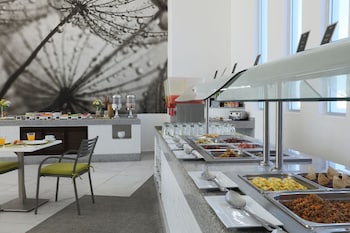 krystal urban cancun and beach club