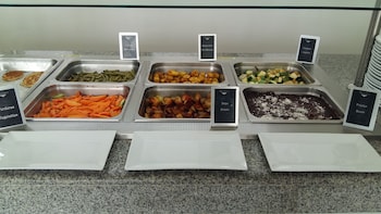 krystal urban cancun and beach club