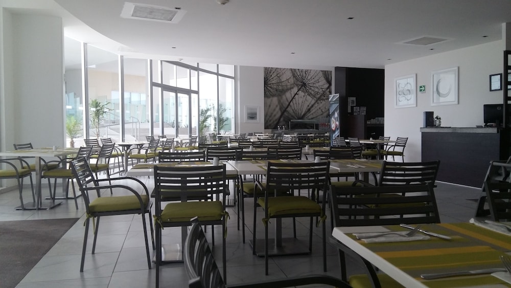 krystal urban cancun and beach club