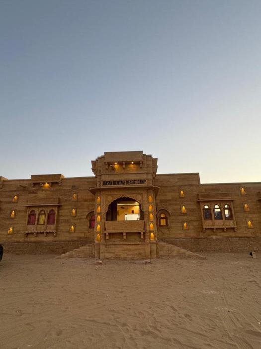 jaisan heritage desert camp