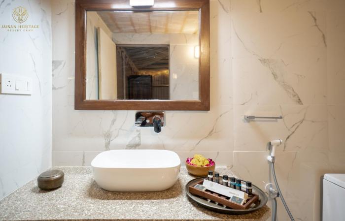 jaisan heritage desert camp