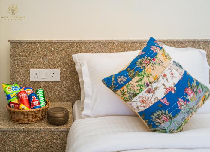 jaisan heritage desert camp