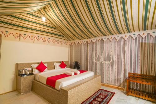 jaisan heritage desert camp