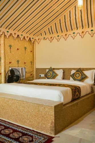 jaisan heritage desert camp