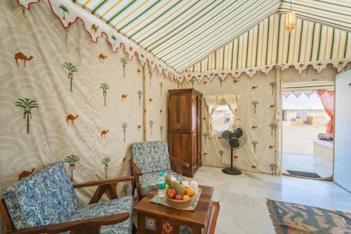 jaisan heritage desert camp
