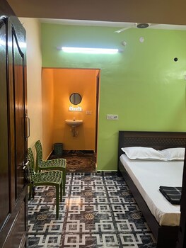 gyani house