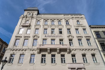 basiliq hotel