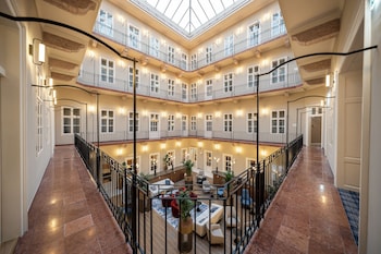 basiliq hotel