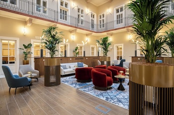 Basiliq Hotel,,4 star