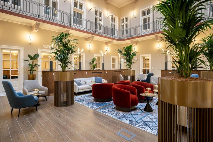 basiliq hotel