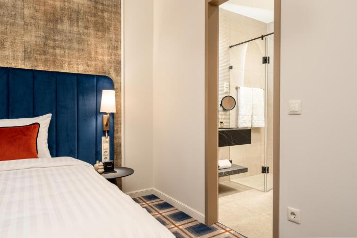 basiliq hotel