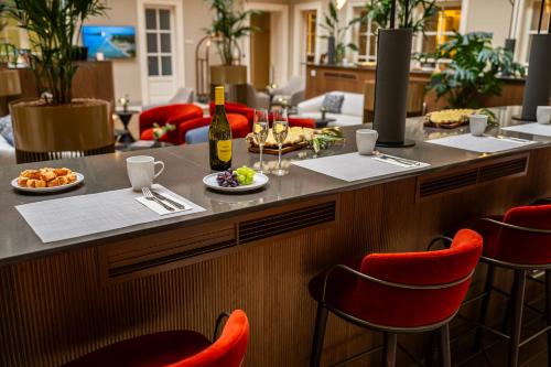 basiliq hotel