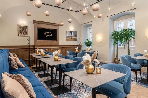 basiliq hotel