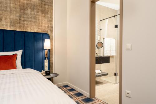 basiliq hotel