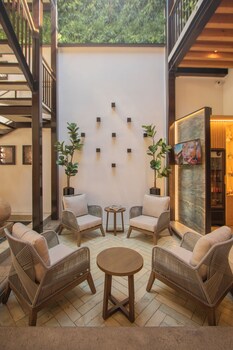 Casa Zina,,2 star