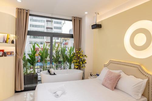 Ori Home,,3 star