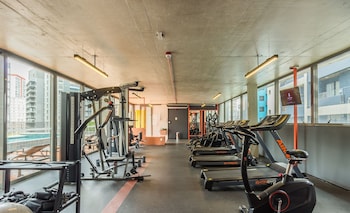 modern accommodations in a building with a pool in the heart of sp yhes