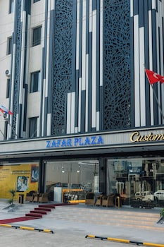 zafar plaza hotel