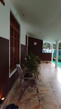 the lipton view inn