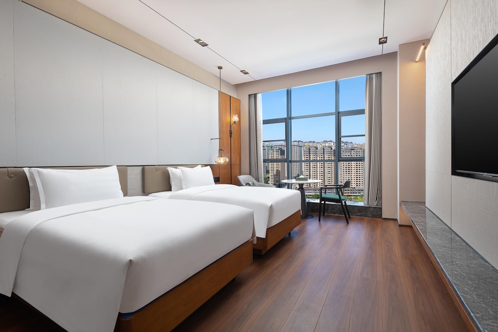 wyndham garden linxia downtown
