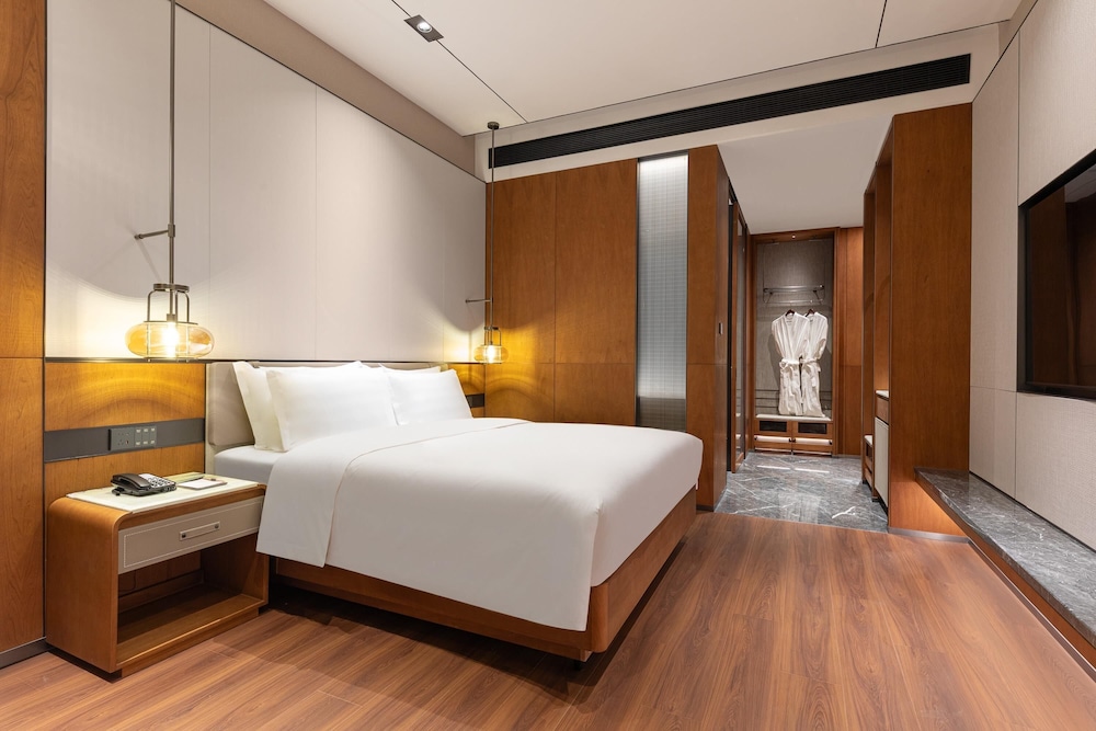 wyndham garden linxia downtown