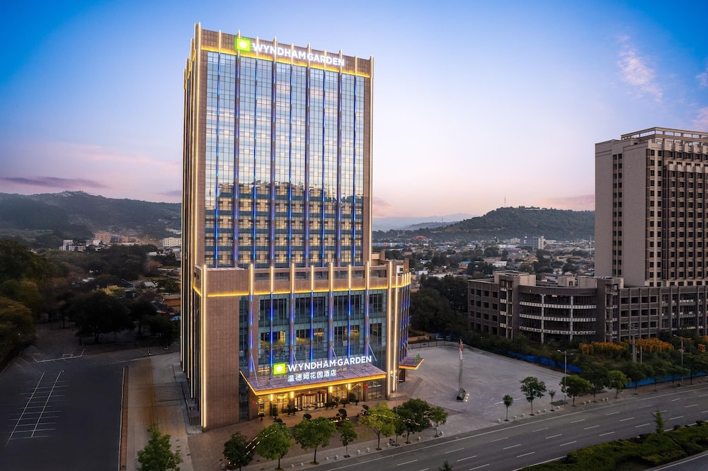 wyndham garden linxia downtown