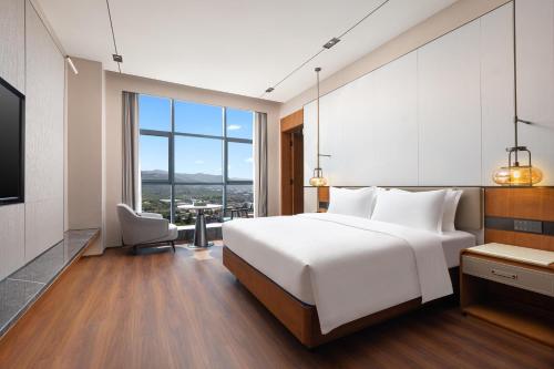 wyndham garden linxia downtown