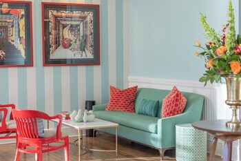 the laurel hotel