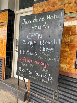 jerilderie hotel
