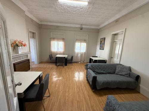 jerilderie hotel