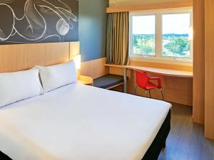 Ibis Rio Branco,Rio Branco>>Porto Acre,3 star