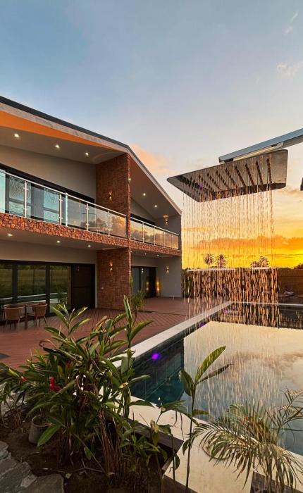 tides apartments
