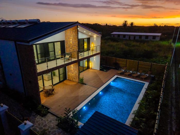 tides apartments