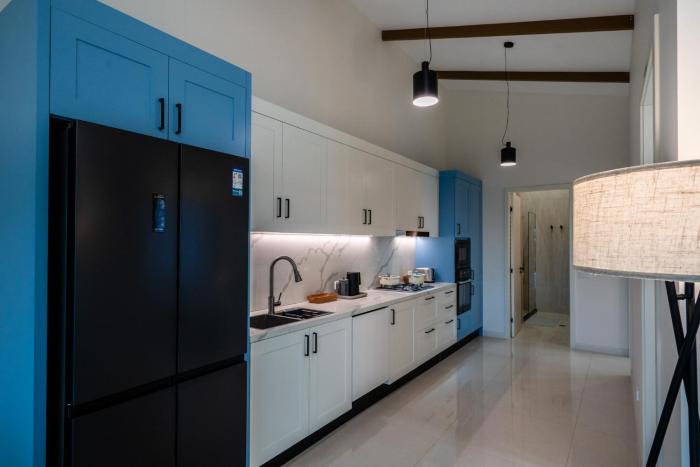 tides apartments
