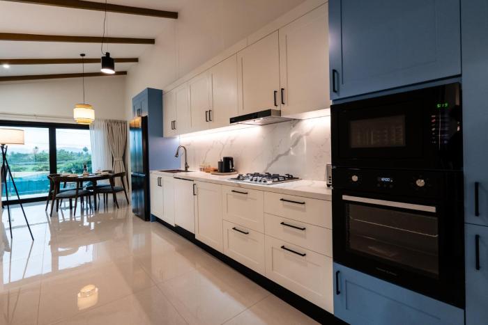 tides apartments