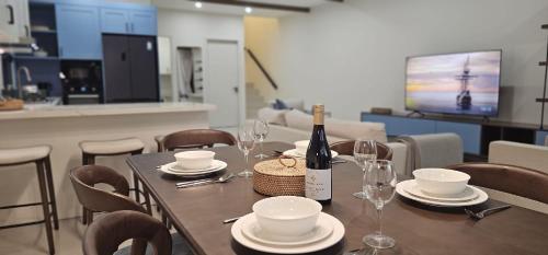 tides apartments
