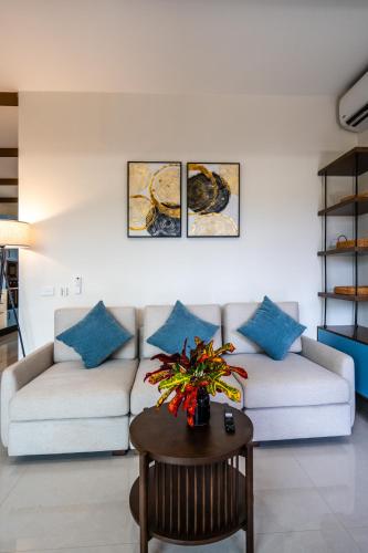 tides apartments