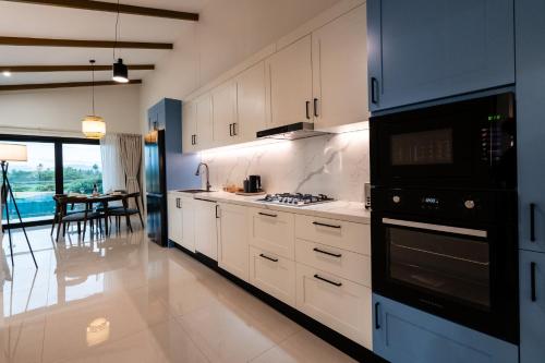 tides apartments
