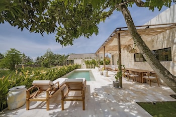 Villa Amun Tanah Lot,,3 star
